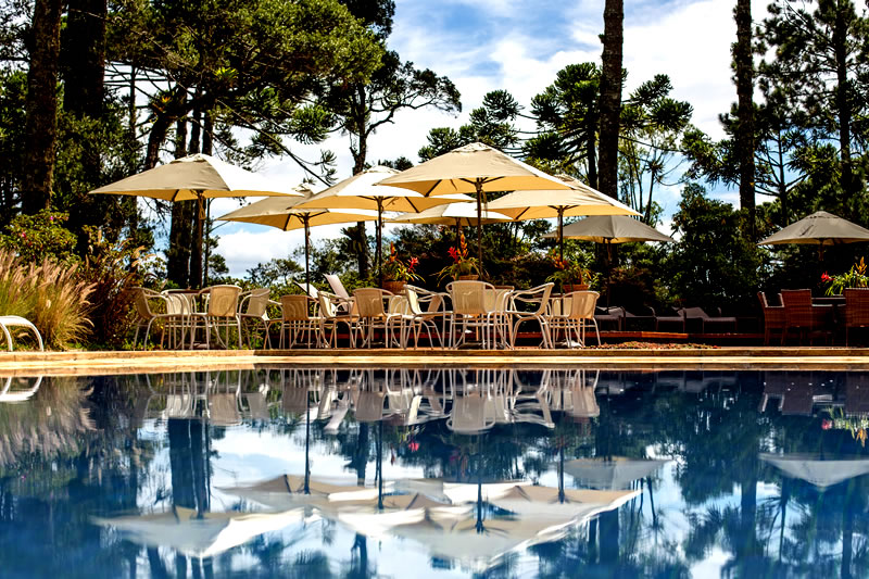 Piscina - Hotel Toriba em Campos do Jordão'